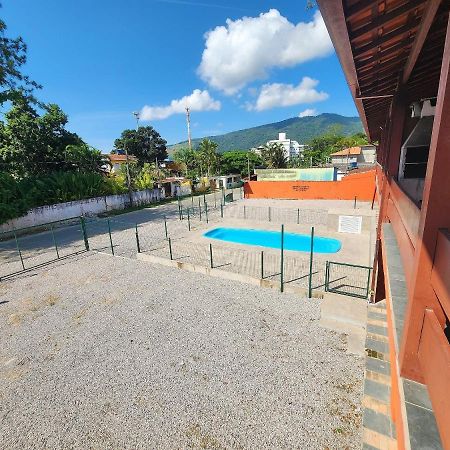 0001.05 - Maranduba - Apto - 2 Dormitorio - 8 Pessoas - 2 Quadras Do Mar - Piscina - Wi-Fi Ubatuba Esterno foto